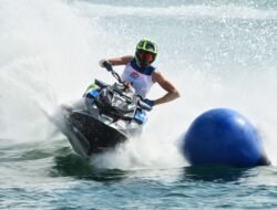 Rider Aquabike Sebut Danau Toba Menantang dan Indah