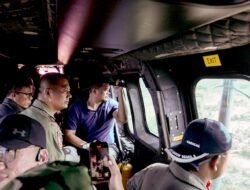 Gubernur Bobby Salurkan Bantuan Melalui Heli, Pastikan Distribusi Logistik ke Wilayah Terisolasi di Tapanuli Lancar