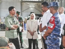 Gubernur Bobby Nasution Dampingi Wapres Tinjau Gudang Logistik Lanud Soewondo