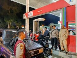Diapresiasi, Kesigapan Polsek Siborongborong Amankan Antrean BBM di SPBU Silangit