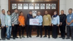 Wagub Sumut Terima Bantuan Bencana Banjir dan Longsor dari Pemko Makassar