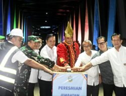 Gubernur Bobby Nasution Resmikan Jembatan Idano Noyo, Masyarakat Nias Sambut Gembira
