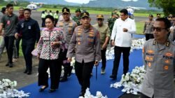 Ketua Komisi IV Tinjau Korban Bencana dan Salurkan Bantuan di Tapteng