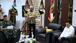 Wagub Sumut Surya Tegaskan Komitmen Jaga Stabilitas Daerah di Hadapan Menko Polkam