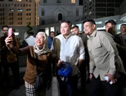 Bobby Nasution Bagikan Ribuan Bingkisan dari Presiden di Malam Hari Raya Idulfitri