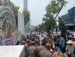 Petani Bawang Karo dan Mahasiswa Desak Pemprov Sumut Tertibkan Impor Ilegal