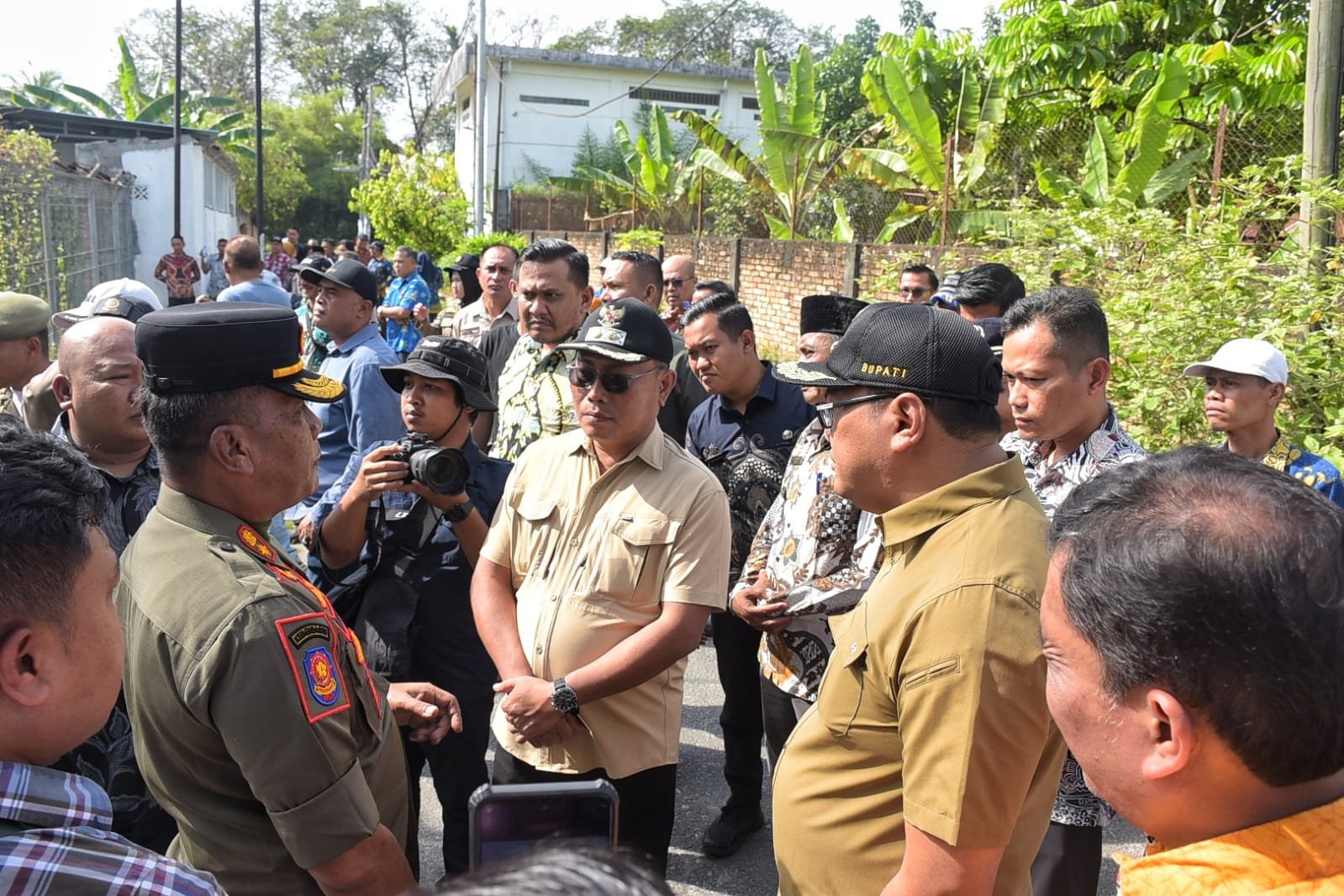 Bupati Pimpin Tim Gabungan Tertibkan Tower Tak Miliki PBG
