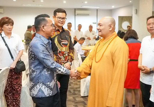 Pelantikan DPD Mahabudhi Sumut, Pemko Medan Dorong Sinergi Jaga Kerukunan Umat