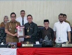 Wali Kota Medan Terima Rekomendasi DPRD Atas LKPJ TA 2025