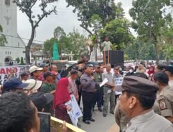 Puluhan Petani Datangi Kantor Gubsu, Tuntut Penyelesaian Konflik Agraria dan Pengembalian Hak Tanah