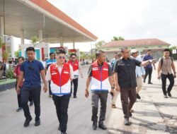 Pertamina Patra Niaga Sumbagut Bersama DPR RI dan BPH Migas Tinjau SPBU di Riau, Perkuat Sinergi Jaga Kelancaran Distribusi BBM