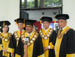 Rektor Unimed Wisuda 899 Lulusan, Tekankan Peran Generasi Adaptif Menuju Indonesia Emas 2045