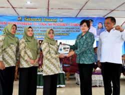 Pastikan Program PKK Berjalan Optimal, Titiek Sugiharti Tinjau Desa Temberun