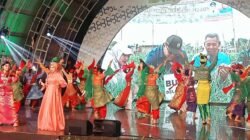 Ratusan Warga Saksikan Malam Budaya Deliserdang di PRSU