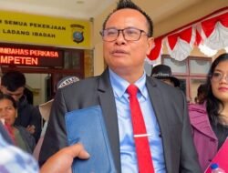 Puluhan Warga Sarsiantar Geruduk Polres Humbahas, Tuntut Kepastian Hukum