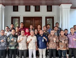 Gunungsitoli Capai Target UHC, Wagub Surya Minta Pelayanan Kesehatan Terus Diperkuat