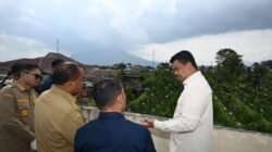 Erupsi Gunung Sinabung, Bobby Nasution Pastikan Kebutuhan Pengungsi Terpenuhi