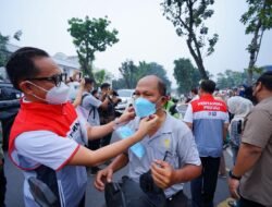 Pertamina Patra Niaga Regional Sumbagut Bagikan 2.200 Masker, Dukung Kesehatan Masyarakat di Tengah Kabut Asap