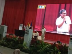Anggota Wantimpres RI Rocky Gerung Hadiri Seminar Nasional Algoritma Bernegara di Unimed